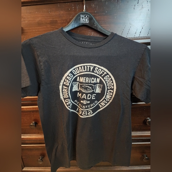 Dead Bury Dead t-shirt - Picture 1 of 3